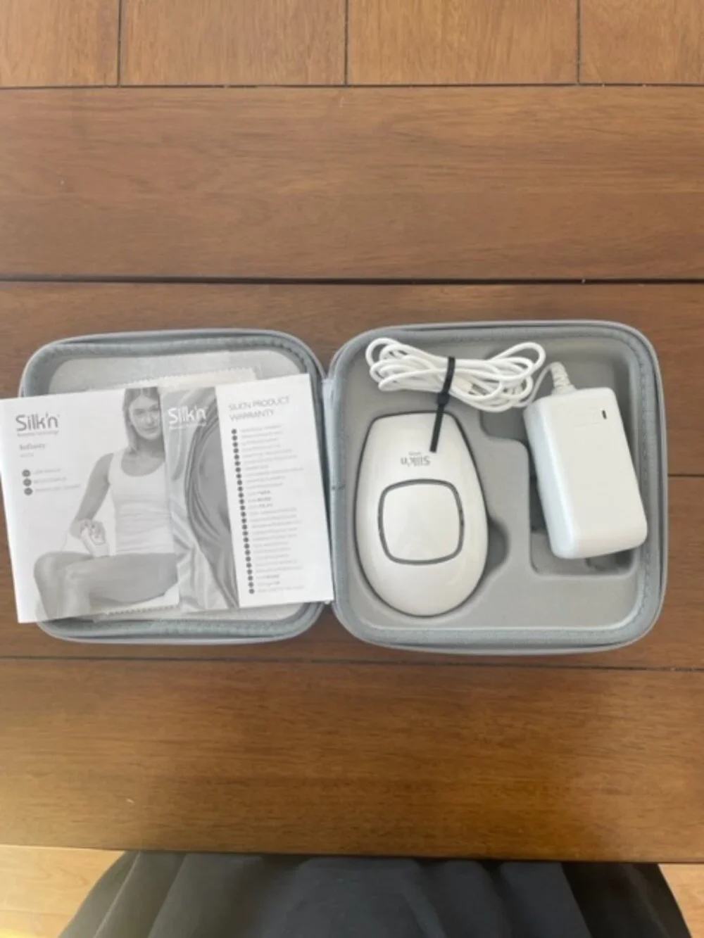 Silk'n Infinity Laser Hair Removal Device H3102, Case & Charger